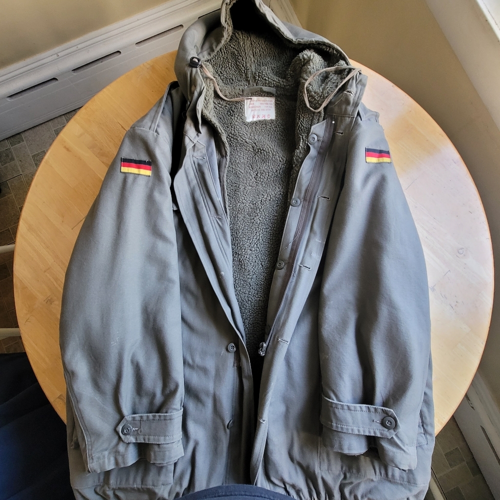Army Green Hooded Men's Jacket